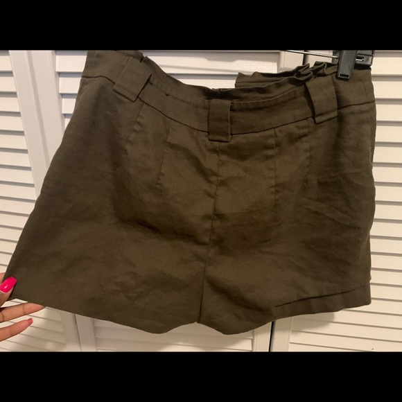 Shorts - Picture 2 of 2